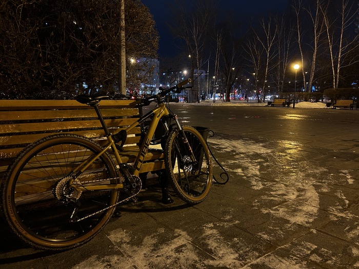 ���� ���