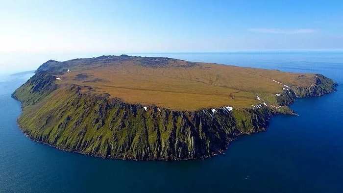 Остров Ратманова — крайняя восточная (островная) точка Евразии