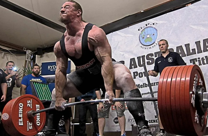 «Доктор, я походу ослеп на один глаз" или "Как одна тренировка едва не лишила  зрения»