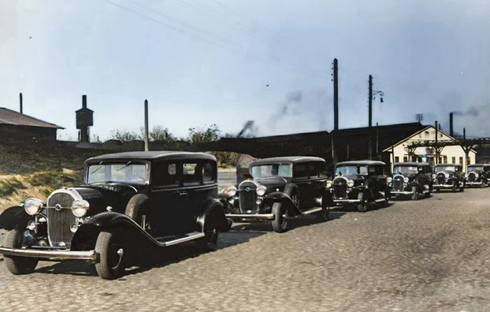 Жизнь Советского Ленинграда в 1930-е годы. 20 раскрашенных фотографий. Часть II Ленинградская область, Ленинград, Фотография, СССР, 1930-е, Историческое фото, История города, Старое фото, Колоризация, Длиннопост