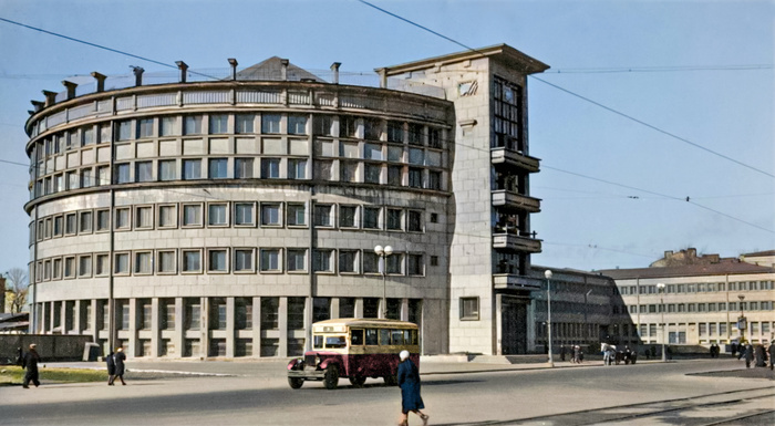 Автор: Янов Николай Павлович