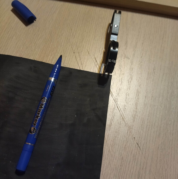 Синий маркер на отблеск норм видно, нех на меня гнать)))