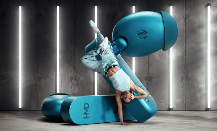 �������� �����������: HMD