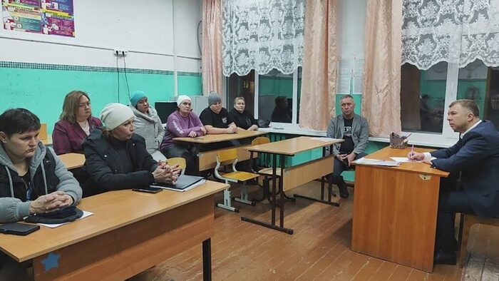 Встреча с главой администрации Талицкого района. Фото: телеграм-канал Михаила Михайлова