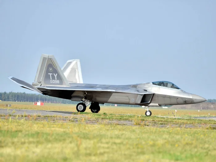 F-22 Raptor Самолет, Мат, Авиация, Простыни, Длиннопост, F-22 Raptor