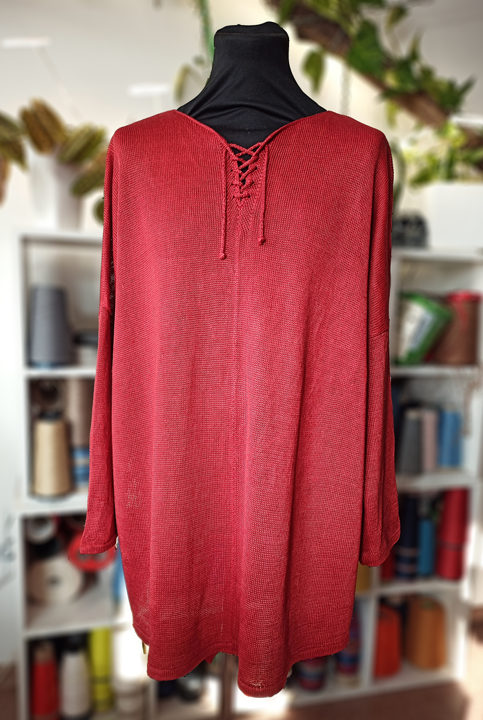 Мужская рубаха со спущенным плечом из 100% льна от LORO PIANA на обхват живота 140 см