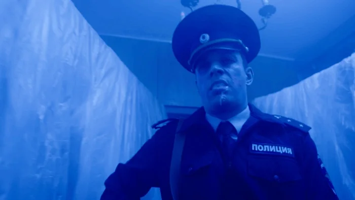 Внутри каракурта (2025) российский независимый трэш хоррор, который уже можно посмотреть Фильмы, Советую посмотреть, Актеры и актрисы, Новости кино и сериалов, Фильмы ужасов, Трэш, Коронавирус, Артхаус, Ужасы, Вертикальное видео, Новинки кино, Российское кино, Животные, Юмор, Домашние животные, Еда, Премьера, Полиция, Медицина, Видео, Видео ВК, Длиннопост