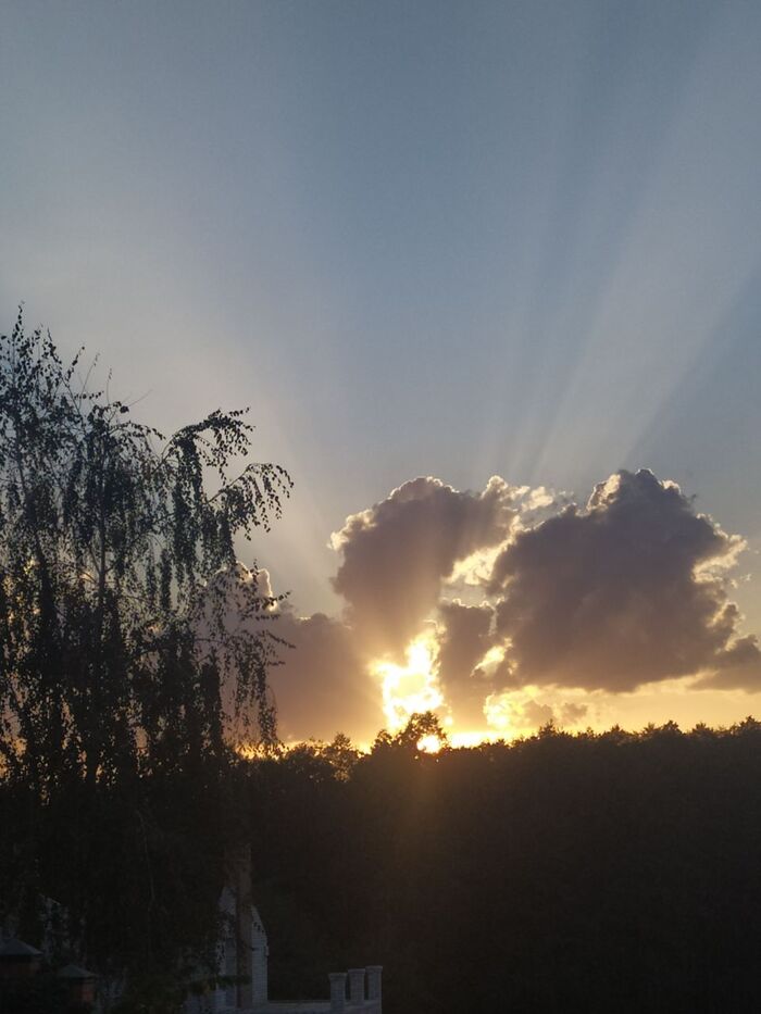 Прорыв сквозь облака