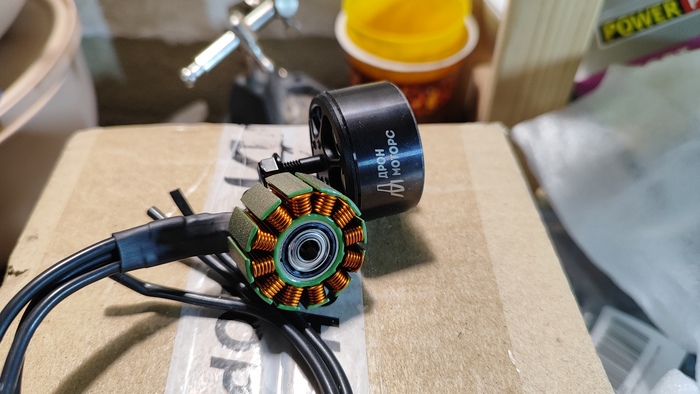 Полетал на отечественных моторах