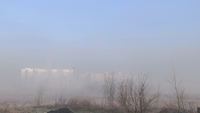 Жилой комплекс «Зеленая планета» еле различим.