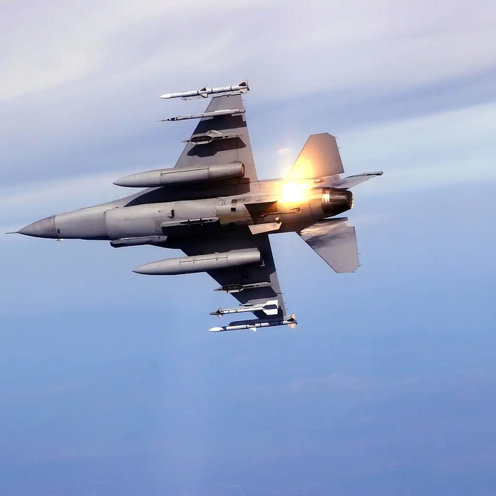 На Украине сбит F-16