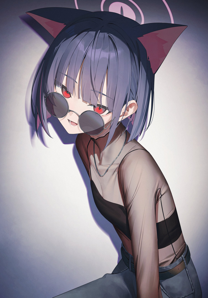 Две кисы смотрят друг на друга