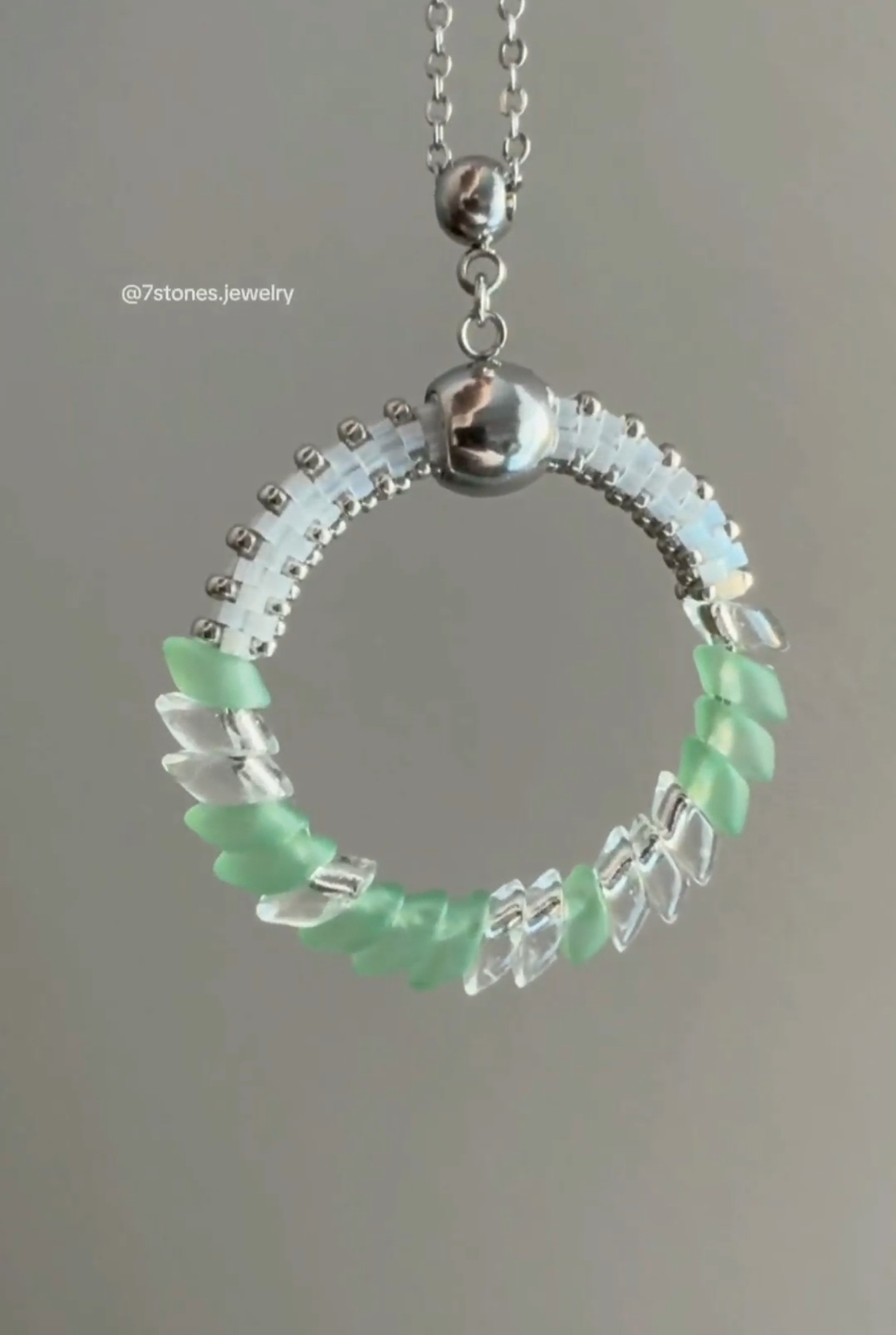 About beads in the Lord of the Rings and the huge role of Russia) - My, Lord of the Rings, Saga, Decoration, Diadem, Beads, Handmade, Longpost, Arwen, Elves, The hobbit, Movies, Beading, Exclusive, Needlework without process, GIF, Creation, Video, Soundless, Vertical video, Short videos, Russia