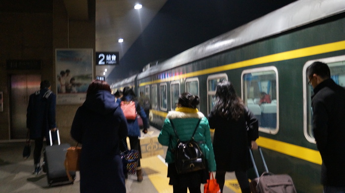 Как наш, только с тремя полками.