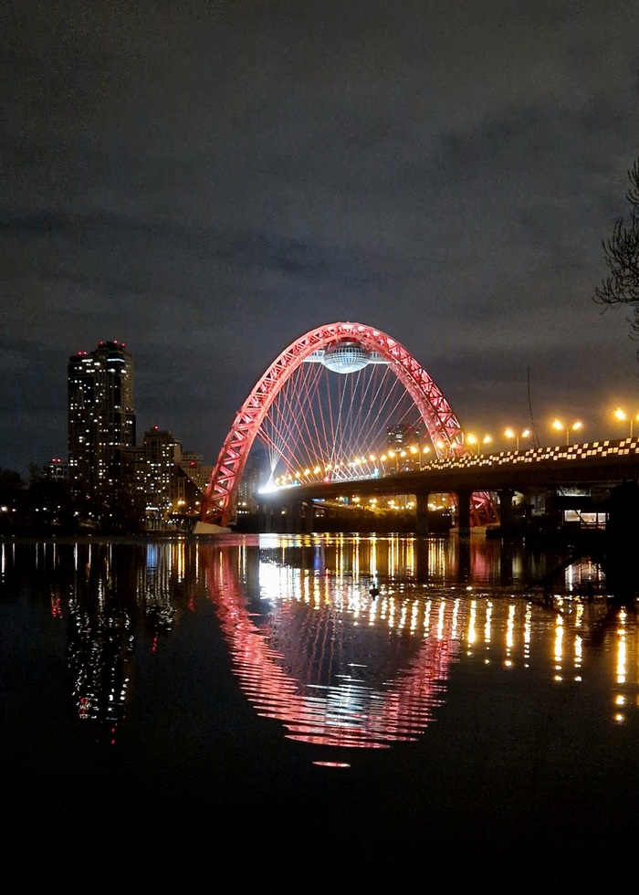 Живописный мост