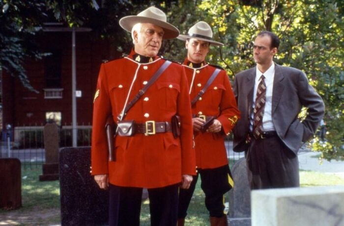   - "  " (, 1 , 1994).      .