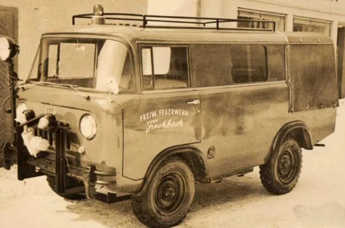 Jeep Forward Control -150