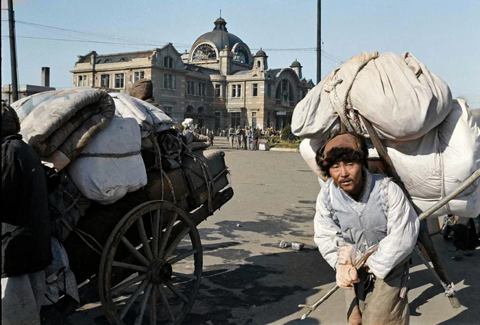 Любопытные фотографии из прошлого стран Азии. 20 раскрашенных фотографий ХХ века. Часть V 20 век, Историческое фото, Старое фото, Китай, Япония, Таиланд, Корея, Сингапур, Вьетнам, Индия, Фотография, Колоризация, Длиннопост