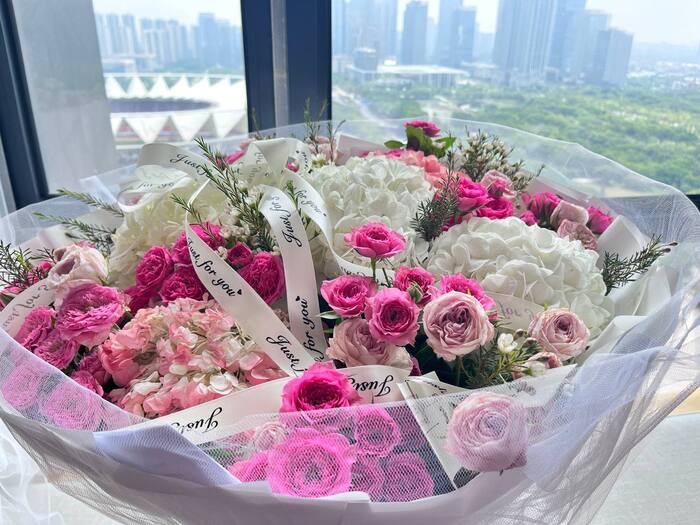 �������