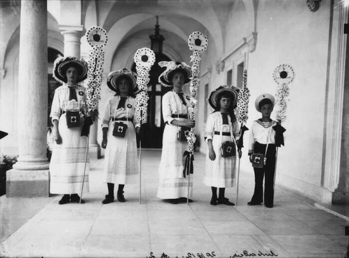   II               - , ,  , ,  , 1912