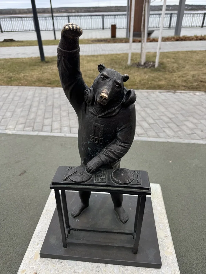 https://cs19.pikabu.ru/s/2025/04/27/20/qm7n5uno.webp