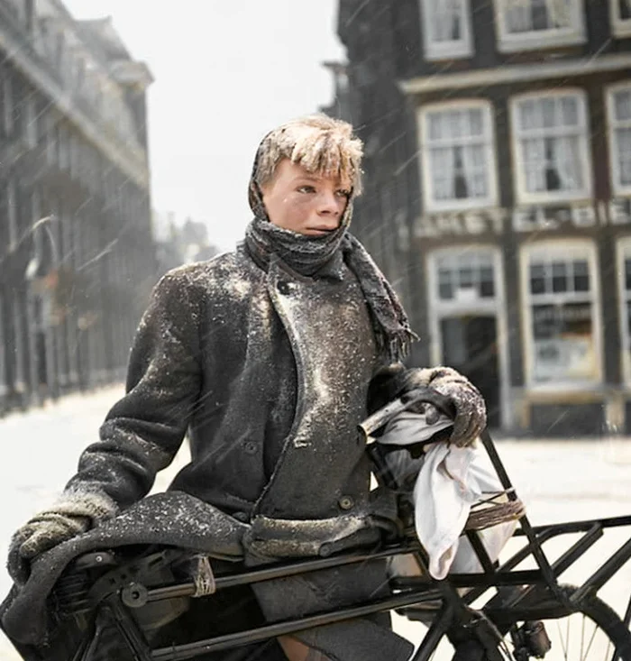 Осколки истории : Интересные и редкие ретро-фотографии Европы. 20 раскрашенных фотографий ХХ века. Часть XX 20 век, Историческое фото, Старое фото, Европа, Фотография, Швеция, Нидерланды (Голландия), Италия, Германия, Греция, Дания, Швейцария, Франция, Колоризация, Длиннопост