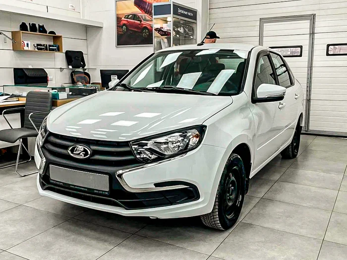 Нашел в продаже новую Лада Гранта 2024 в салоне за 331 тыс руб. Рассказываю удалось ли купить автомобиль Лада, Авто, Автомобилисты, АвтоВАЗ, Негатив, Запчасти, Мерседес, Китайские авто, Внедорожник, BMW, Яндекс Дзен (ссылка), Длиннопост, Волна постов Нашел в продаже новую Лада Гранта 2024 в салоне за 331 тыс руб. Рассказываю удалось ли купить автомобиль Лада, Авто, Автомобилисты, АвтоВАЗ, Негатив, Запчасти, Мерседес, Китайские авто, Внедорожник, BMW, Яндекс Дзен (ссылка), Длиннопост, Волна постов