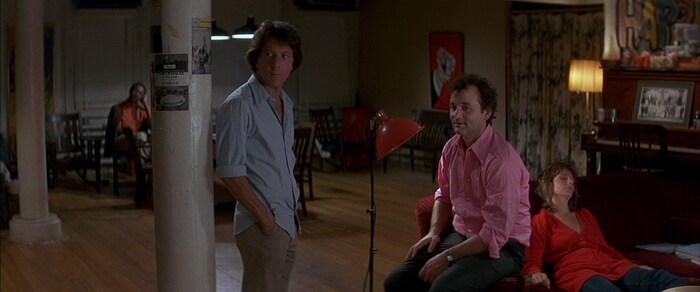 в старой с цветами не очень и детализация такая себе