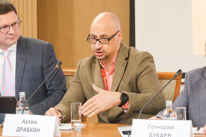  ,              .   /<!--noindex--><a href="https://pikabu.ru/story/toplivo_pobedyi_kakuyu_rol_syigrali_neftyaniki_i_neft_v_velikoy_otechestvennoy_12702254?u=http%3A%2F%2Fphoto.roscongress.org&t=photo.roscongress.org&h=7216db019fde940daa6bc03718ccdf6f7702cc64" title="http://photo.roscongress.org" target="_blank" rel="nofollow noopener">photo.roscongress.org</a><!--/noindex-->