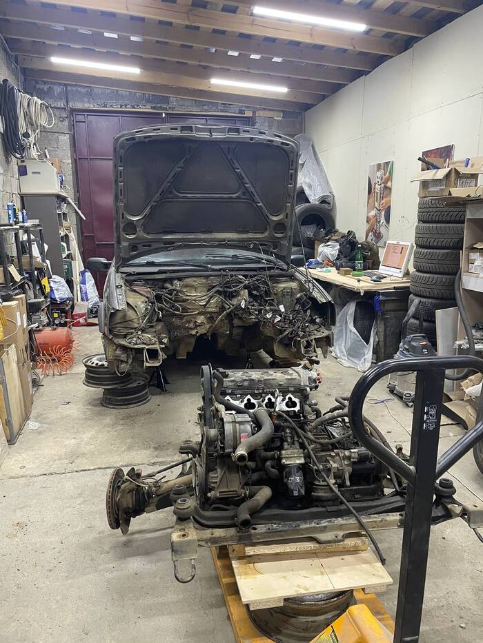  .  4 ,  ,  , Volkswagen Passat, , 