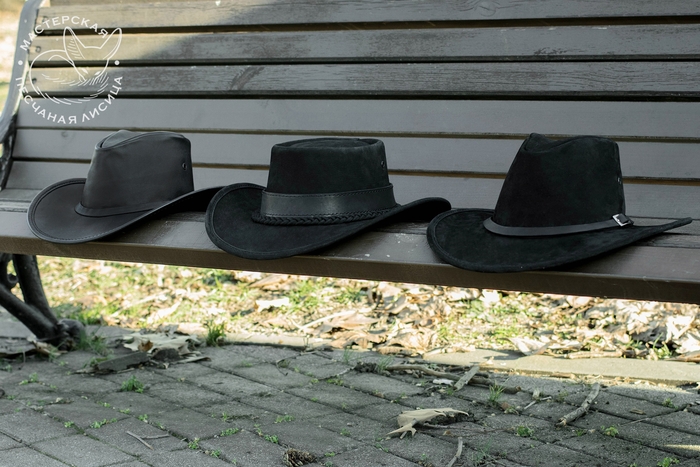 шляпы из кожи