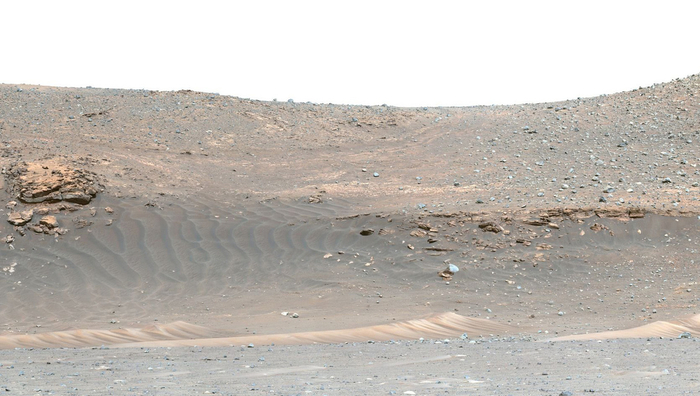 Высохшее русло реки на Марсе.