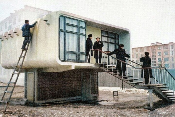 Советский экспериментальный дом из пластмассы. 1962 год. Ленинград