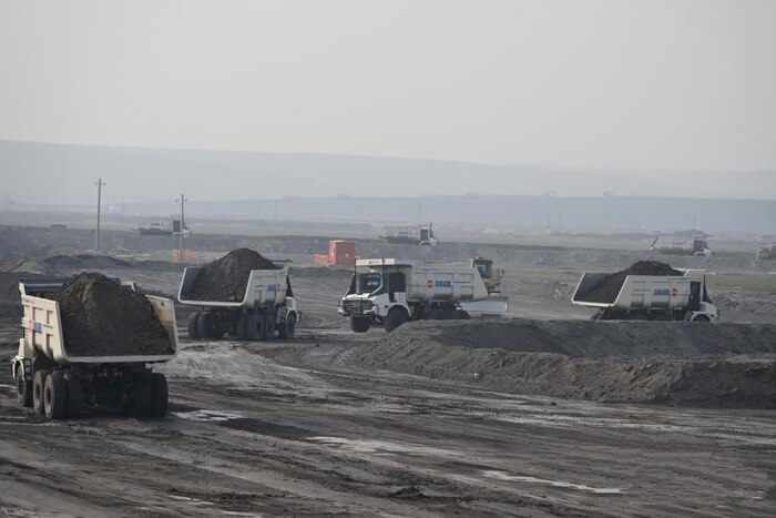 Беспилотные самосвалы