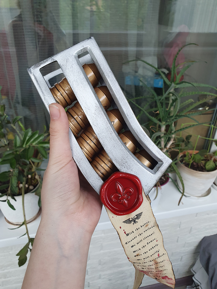 Болтер Сороритас к грядущему Comic Con