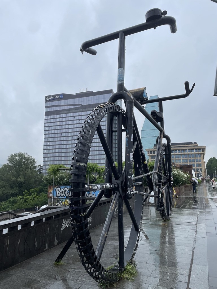 Велик велик (Тбилиси)