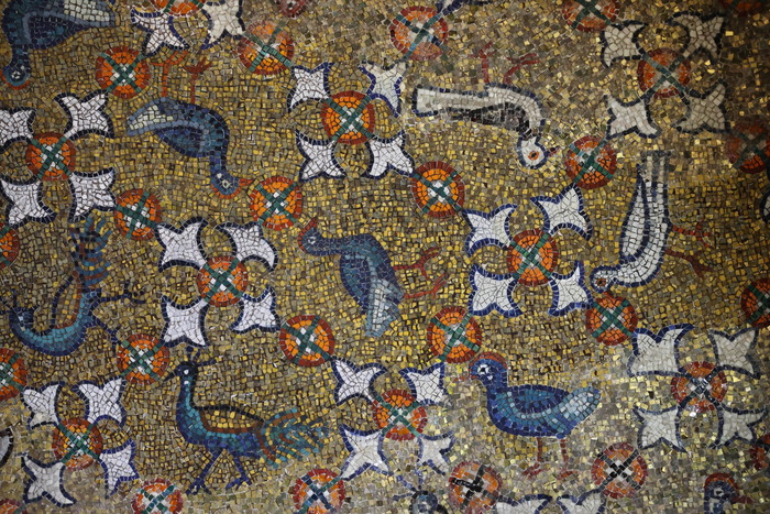 Мозаика из смальты (фото из Равенны)