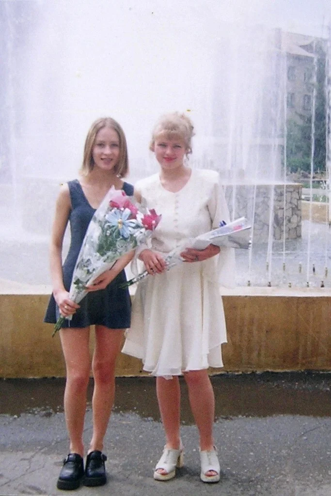 Интересные фотографии 90 -х (часть 115) 90-е, Детство 90-х, Ностальгия, Знаменитости, Эпоха, Фотография, Нонна Мордюкова, Римма Маркова, Modern Talking, Иван Демидов, Леонид Куравлев, Михаил Пуговкин, Юрий Яковлев, Старые песни о главном, Юрий Хой, Жанна Фриске, Чак Норрис, Джуна Давиташвили, Юрий Гагарин, Линда, Длиннопост