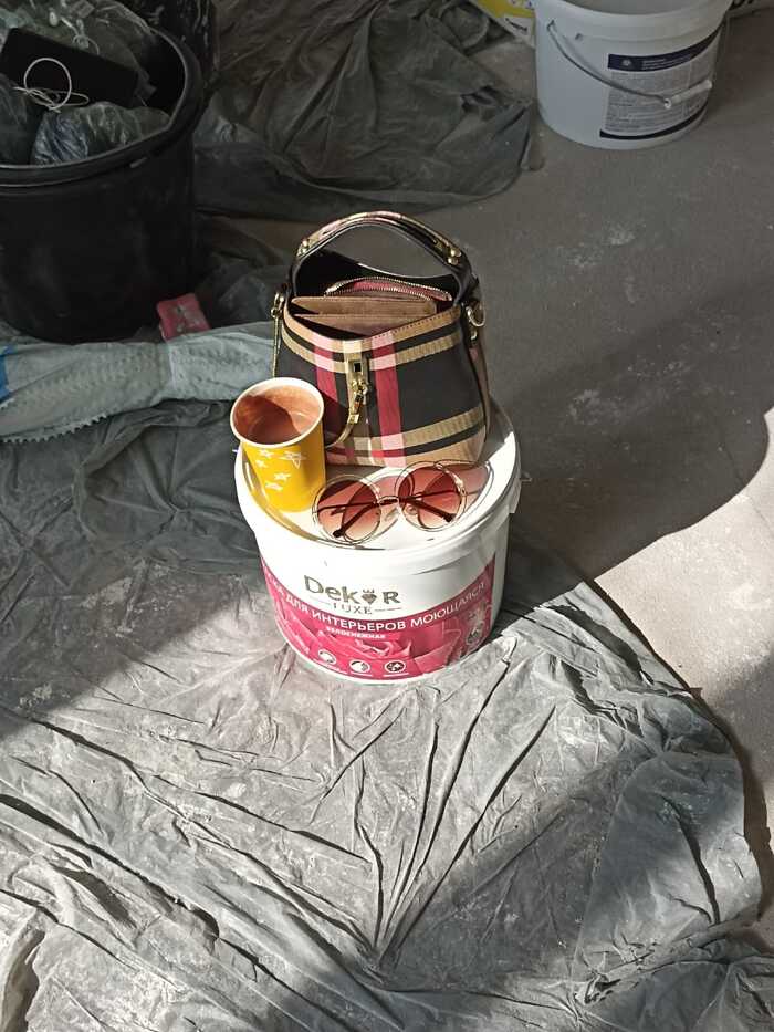    , , , , ,  