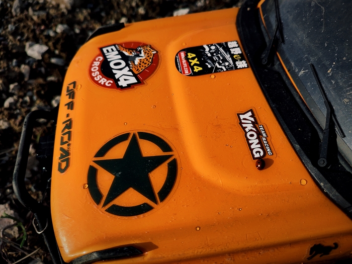 The Invincible Bronco Yikong Ford rc Auto  , , , 