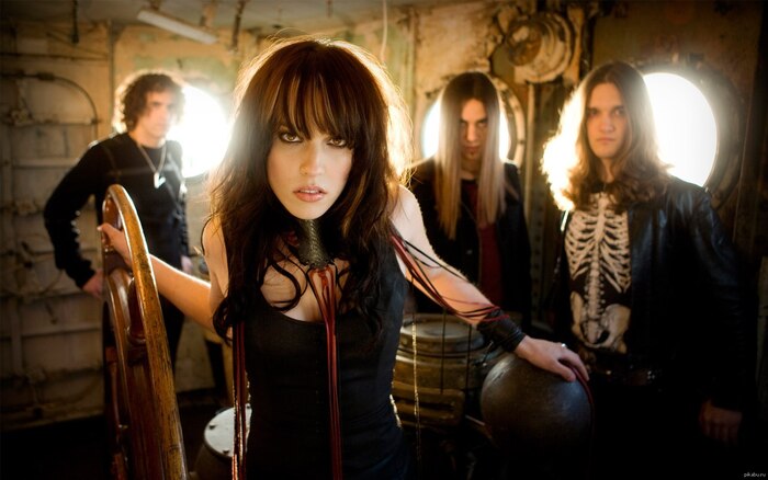 HALESTORM    Everest ALTERNATIVE METAL  ALESTORM     2025     The Thunderfist... Metal, Alternative Metal, Halestorm, Alestorm, Power Metal, Folk Metal, , YouTube, 