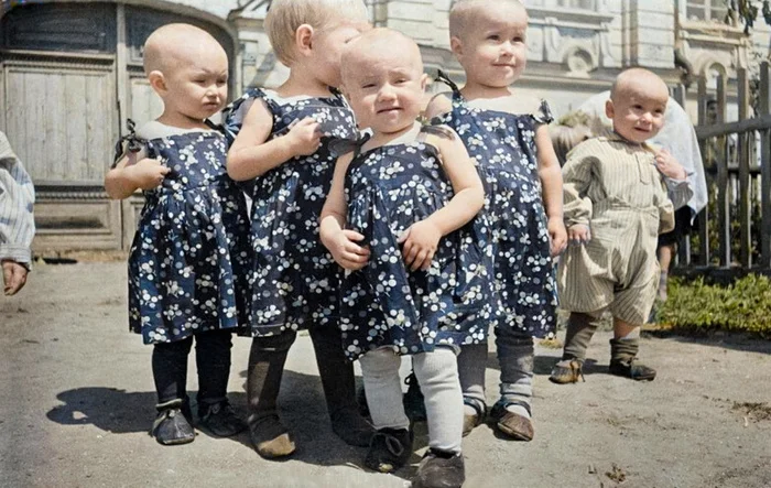 Подборка простых и потрясающих фотографий эпохи СССР. 20 раскрашенных фотографий. Часть 24 Старое фото, Историческое фото, Фотография, 20 век, СССР, Детство в СССР, 60-е, 70-е, 80-е, 50-е, 40-е, Колоризация, Длиннопост