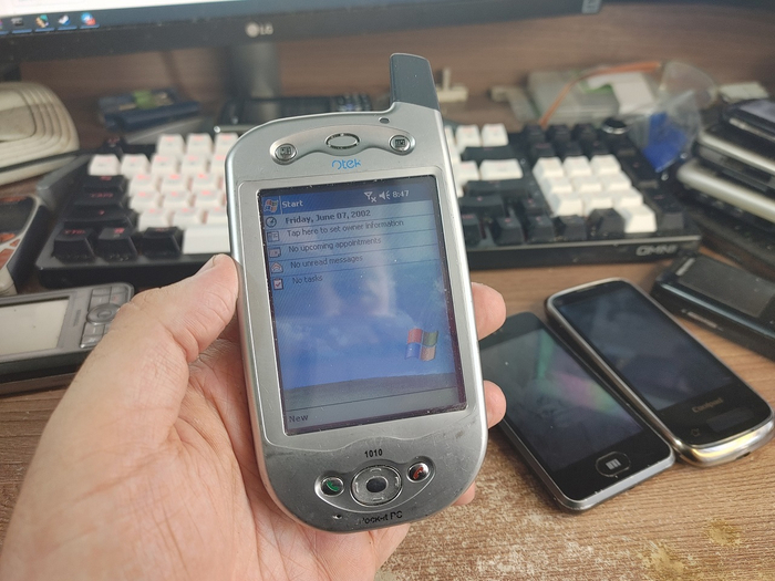 ,   :        HTC,  iPhone  5 ? , , , Windows Mobile, Windows, iPhone, , , , Intel, , 