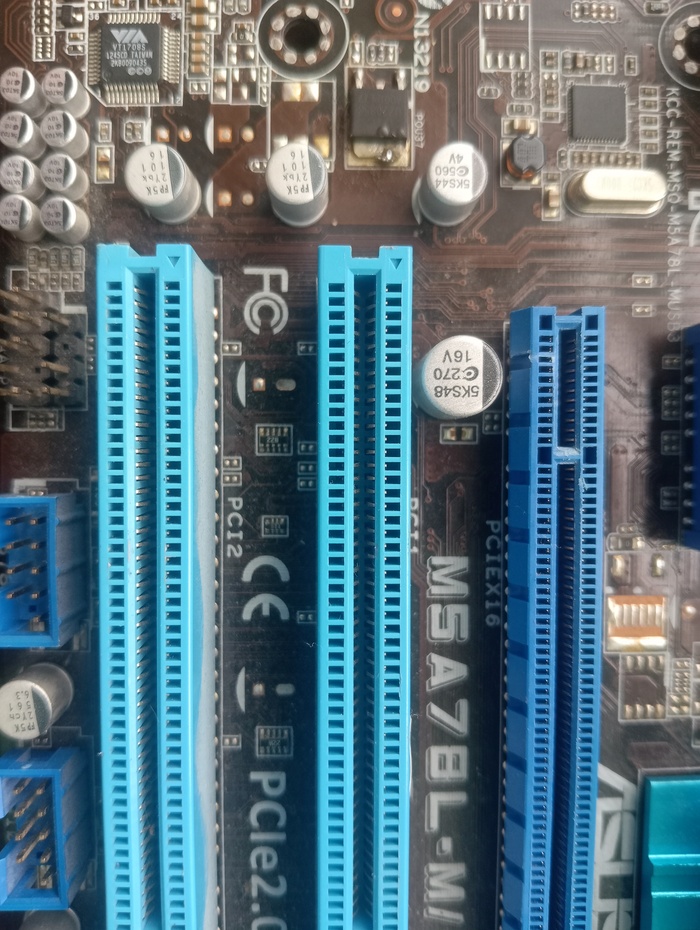      pou37 (uz2985)    asus m5a78l-m\usb3