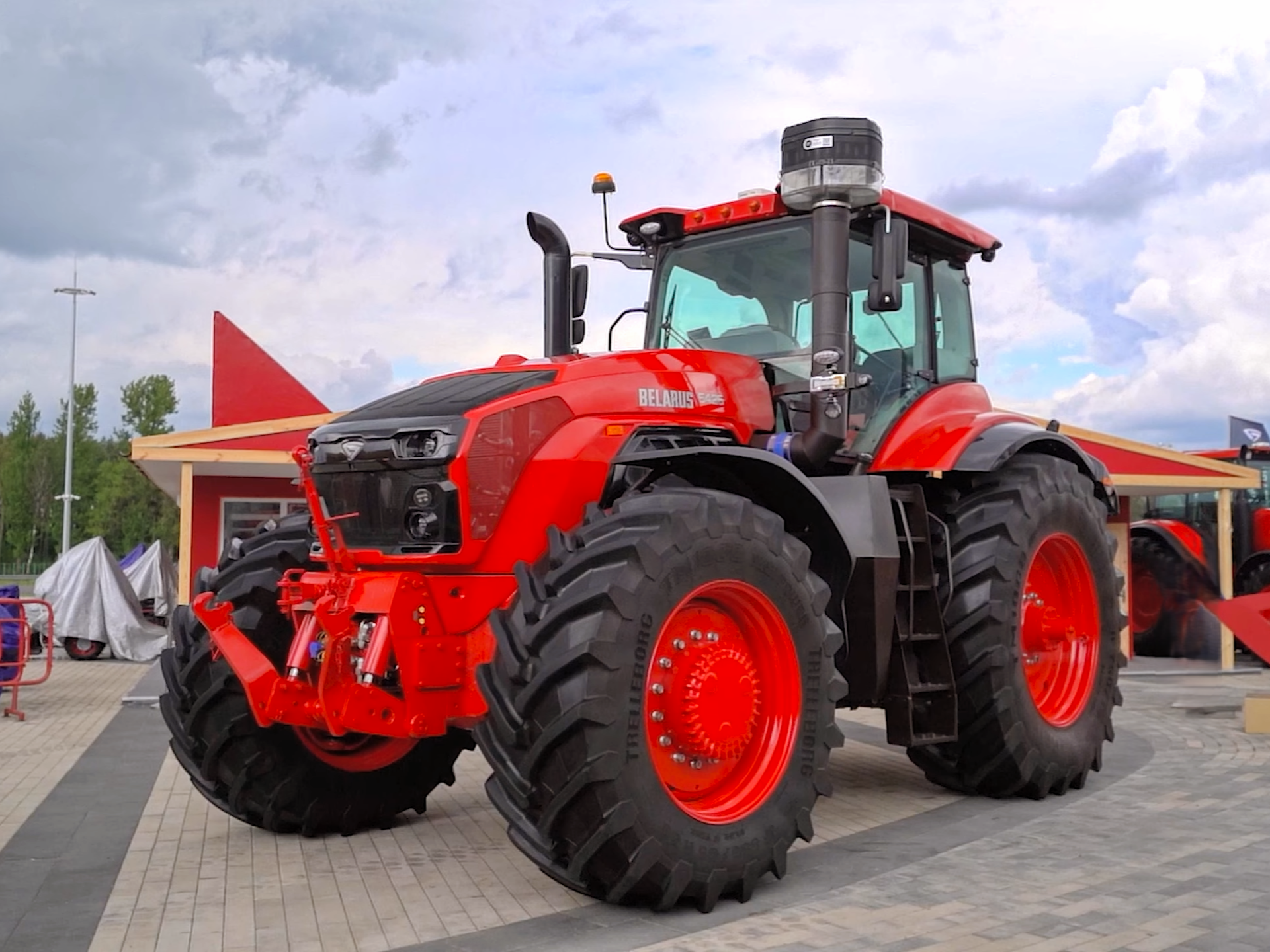 Әйел дәрігердің біреуге сперматозоид беруге көмектескен онлайн порно видеосы ВК ретро порно фильмдер