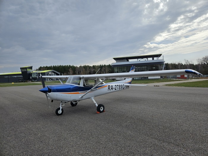 Cessna 152