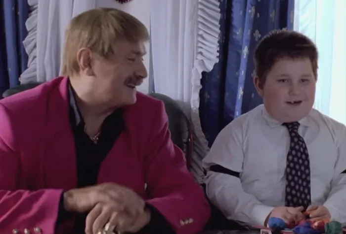 Как проходили съёмки фильма «Жмурки»: закулисные кадры и два десятка любопытных фактов об этой культовой ленте Фото со съемок, Фильмы, Длиннопост, Российское кино Как проходили съёмки фильма «Жмурки»: закулисные кадры и два десятка любопытных фактов об этой культовой ленте Фото со съемок, Фильмы, Длиннопост, Российское кино