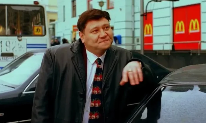 Как проходили съёмки фильма «Жмурки»: закулисные кадры и два десятка любопытных фактов об этой культовой ленте Фото со съемок, Фильмы, Длиннопост, Российское кино Как проходили съёмки фильма «Жмурки»: закулисные кадры и два десятка любопытных фактов об этой культовой ленте Фото со съемок, Фильмы, Длиннопост, Российское кино