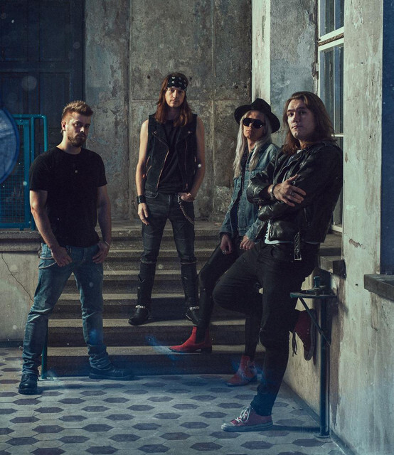 RUST N' RAGE хорошие финские ребята HARD ROCK объявили о выходе в августе 2025 года их четвертого альбома *Songs Of Yesterday*