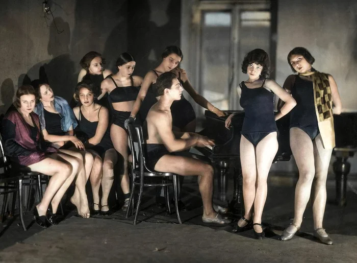 Нелёгкая и тяжёлая жизнь СССР в первое десятилетие своего существования. 20 раскрашенных фотографий. Часть II Старое фото, Историческое фото, 20 век, Фотография, СССР, 1920-е, Колоризация, Длиннопост